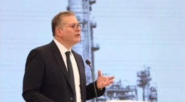 خطوة استراتيجية.. توقيع اتفاقية شراكة مع القطاع الخاص لتعظيم القيمة المضافة للفوسفات 1